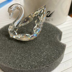 Swarovski Crystal Swan - Swarovski Crystal Society - Boxed